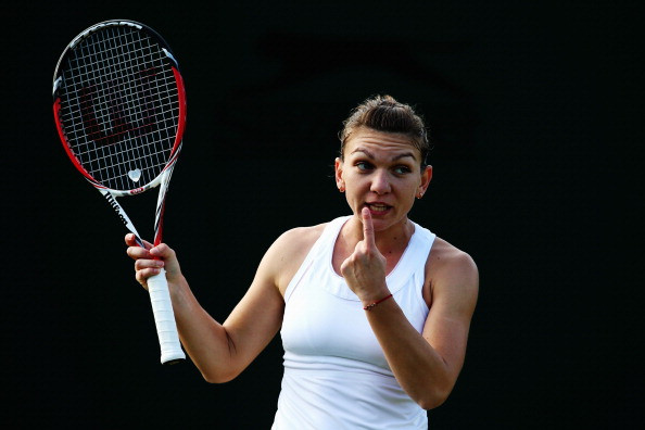 Wimbledon: Simona Halep i-a oferit o lectie de tenis Belindei Bencic. Cum i-a impresionat romanca pe britanici