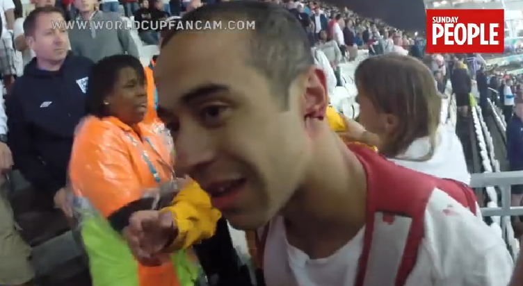 CAMPIONATUL MONDIAL DE FOTBAL. Un suporter englez a fost muscat de ureche de catre un alt englez in Brazilia