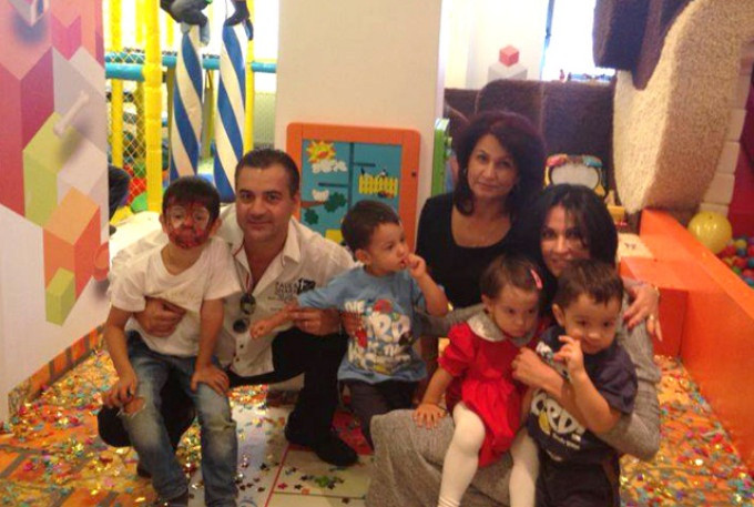 Familia Nicoletei Luciu