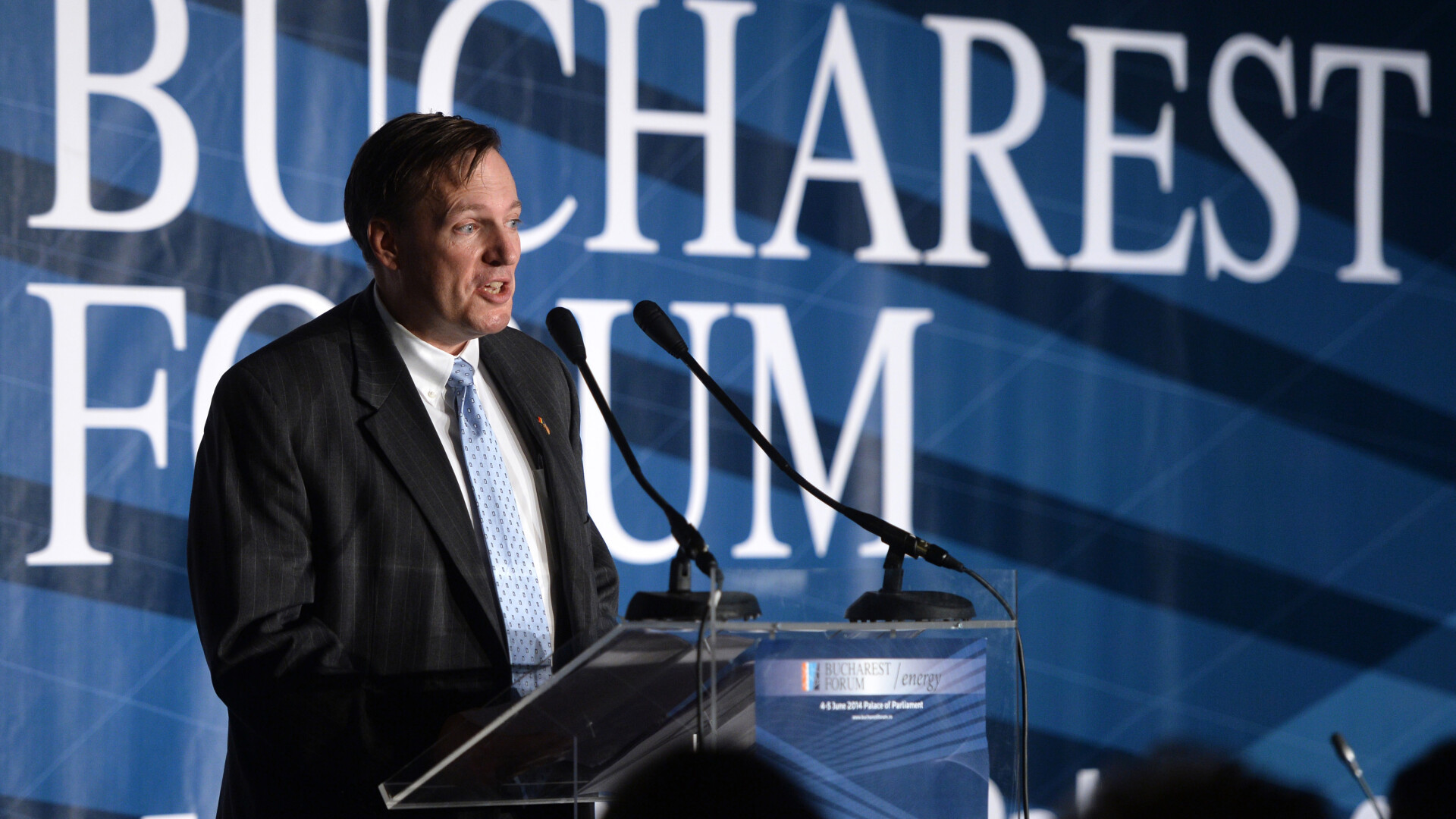 Atasatul cu afaceri al Ambasadei SUA, despre cazul Mircea Basescu, taxa pe stalp si influenta Rusiei asupra Romaniei