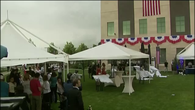 Urmatorul sef al misiunii SUA la Bucuresti, prezent la petrecerea de 4 iulie. "Mostenirea" preluata in relatia cu Romania