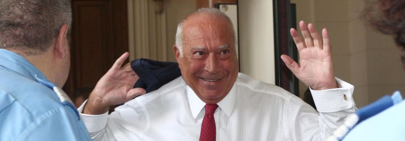 Dan Voiculescu cover