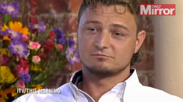 Cum arata barbatul care si-a marit penisul de 25 de centimetri. Motivul bizar pe care l-a invocat