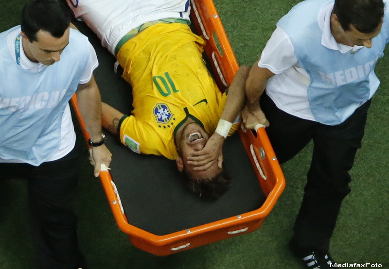 CAMPIONATUL MONDIAL DE FOTBAL 2014. Brazilia, in semifinale. Momentul dramatic in care Neymar si-a fracturat o vertebra