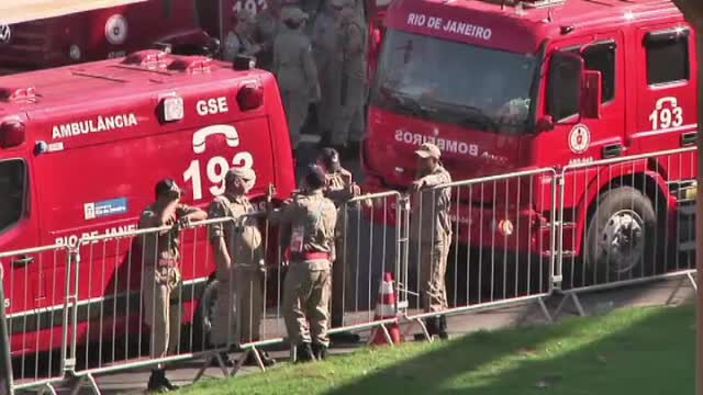 CAMPIONATUL MONDIAL DE FOTBAL 2014. Alerta cu bomba la Germania - Franta, din cauza unei genti abandonate