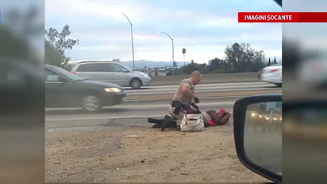 Imagini revoltatoare in Statele Unite. Un politist loveste cu pumnii o femeie, in plina strada