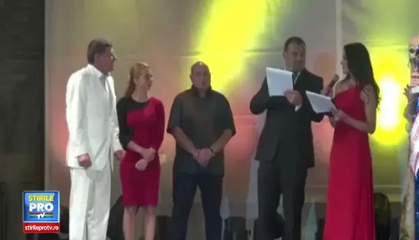 Cum arata tanara din Letonia care a fost aleasa Miss Turism European 2014. Ce premiu a castigat reprezentanta Romaniei