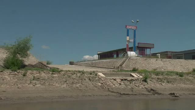 Investitia de la malul Dunarii prin care statul a irosit 1 milion de euro. Ce s-ar putea intampla cu portul din comuna Rast