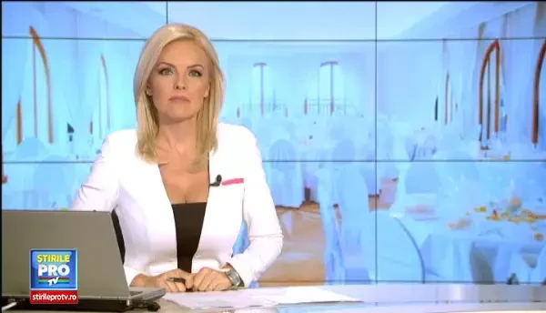 Nuntile, botezurile si divorturile, surse sigure de venit pentru alesii neamului. Cu ce s-a ales Udrea dupa divortul de Cocos