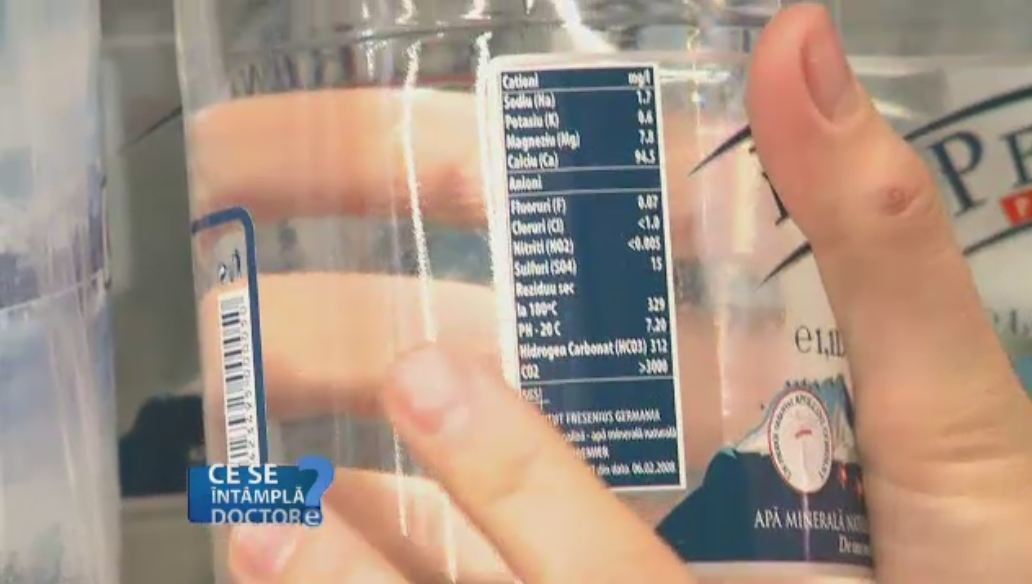 Deshidratarea va poate pune viata in pericol. Ce este tromboza venoasa profunda