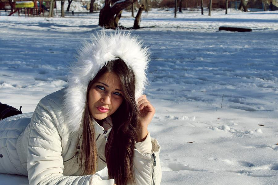 BACALAUREAT 2014. Tanara campioana in concursurile de Taekwon-do, Logica si Miss, care a terminat BAC-ul cu 10 pe linie