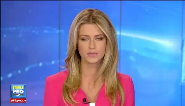 Oradenii au propria lor varianta a Turnului din Pisa. Cum s-a ajuns in aceasta situatie si ce spun localnicii