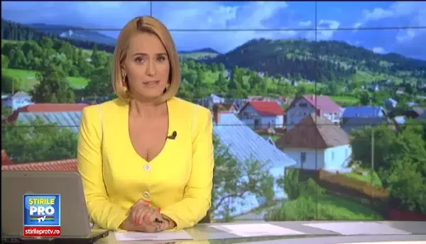 Turistii nu se mai satura de el, localnicii vor doar sa-l paraseasca. Satul romanesc care i-a luat ochi lui John din Honolulu