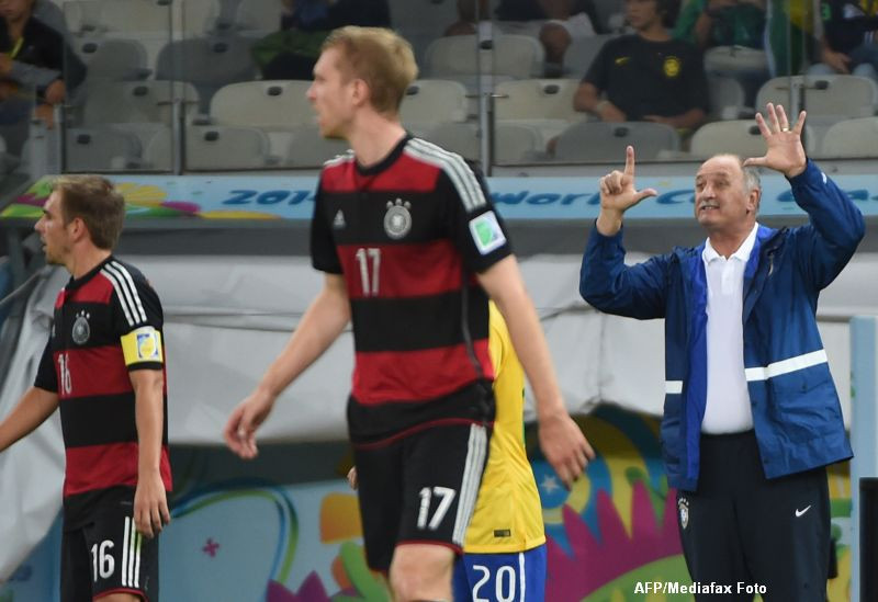 BRAZILIA - GERMANIA 1-7. Cum a fost fotografiat, in timpul meciului, Luis Felipe Scolari