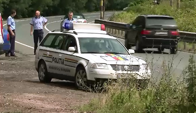 Cadavrul incendiat al unei prostituate de 25 de ani, gasit de cainele unui cioban. Primele ipoteze ale anchetatorilor aradeni