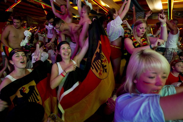 Efect de bumerang. Haos in comertul german dupa victoria nationalei, 7-1, cu Brazilia