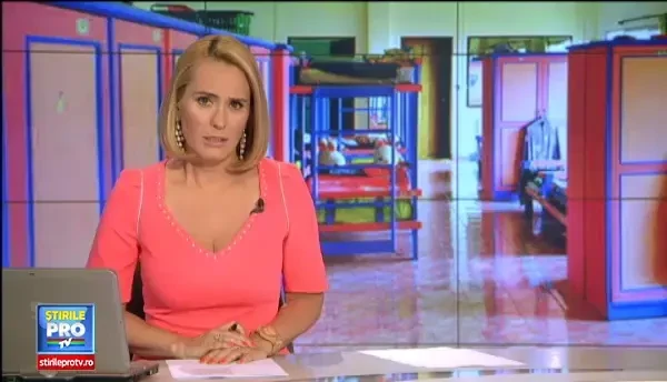 Familiile care au inceput cu o dare de mita. O directoare de la Protectia Copilului le-ar fi taxat cu 1.000 de euro/adoptie