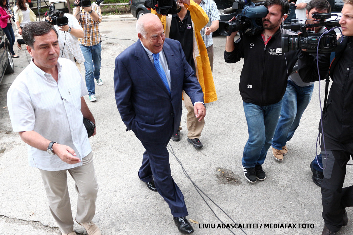 Magistratii au RESPINS cererea de stramutare a dosarului ICA depusa de Voiculescu. Cazul ramane la Curtea de Apel Bucuresti