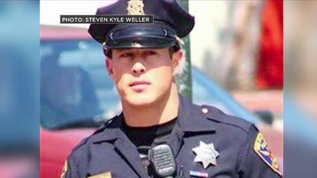 "Detinutul top-model" are un rival printre oamenii legii. Cum arata politistul care s-a trezit si el "sex-simbol" pe Internet