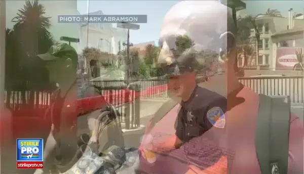 Detinutul top model are un rival printre oamenii legii. Cum arata politistul care s-a trezit si el sex simbol pe Internet