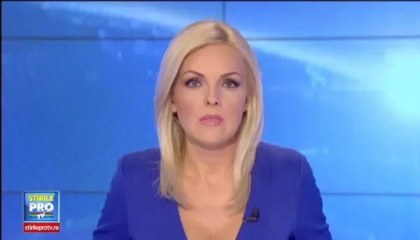 Autoturismul unei soferite a rasturnat un autocar pe Autostrada Soarelui. 33 de oameni au fost raniti, 4 fiind in stare grava