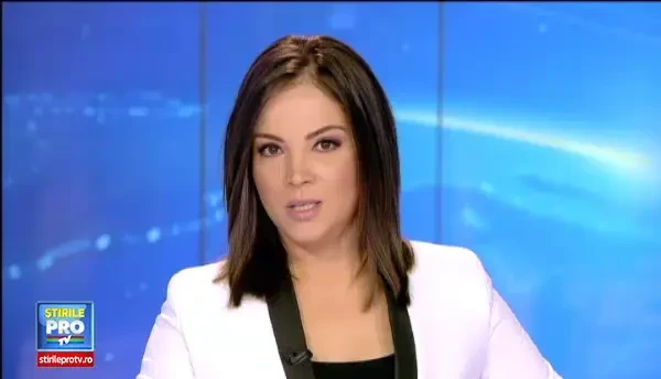 Cel putin 11 morti si sute de mii de persoane evacuate in Filipine, din cauza unui taifun