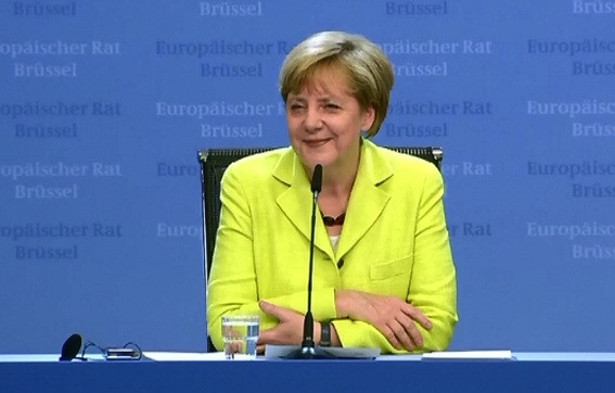 Angela Merkel implineste 60 de ani. Cadoul primit de cancelarul german din partea liderilor europeni de la Bruxelles