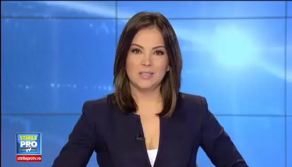 Castelul Corvinilor din Hunedoara a prins viata, vineri seara. Cum s-a desfasurat cel mai mare festival de opera in aer liber