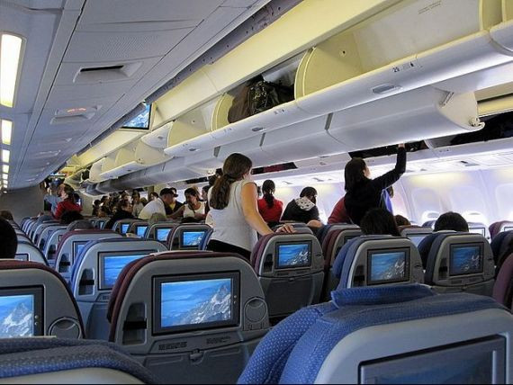 Stiai ca pilotii adorm in timpul zborului? 10 secrete incredibile pe care nu ti le spune nimeni inainte sa te urci in avion