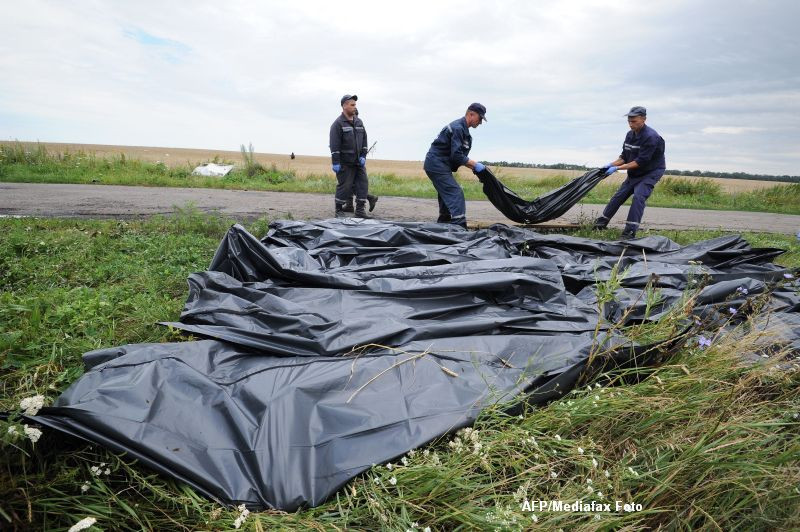 Catastrofa in Ucraina. Zi de doliu national miercuri, in Olanda. Lipsesc 82 de trupuri din trenul mortuar. LIVE TEXT