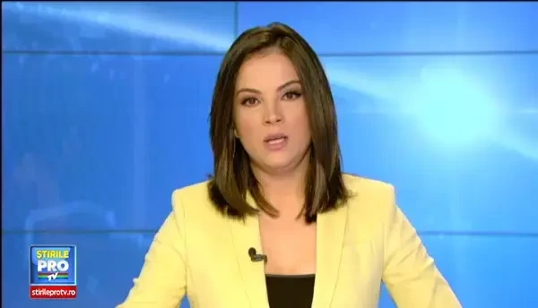 Incendiu puternic la un bloc din Centrul Vechi al Capitalei. Au strigat vecinii foc, foc. Flacarile depaseau cladirea