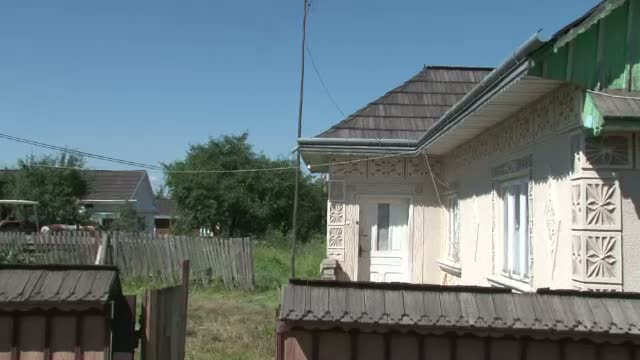 Crima in Suceava. Un barbat a fost omorat chiar de catre prietenii pe care ii invitase la un pahar