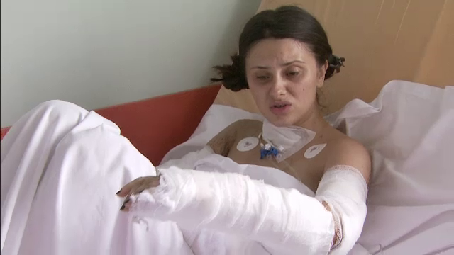 "Umblam cu bratul in mana". Tanara de 27 de ani ce a fost ranita in accidentul de pe A2 povesteste prin ce a trecut