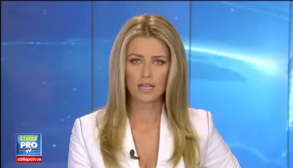 Catastrofa in Ucraina. Imaginile care dovedesc ca rebelii au furat din bagajele victimelor. Strangeti cardurile de memorie