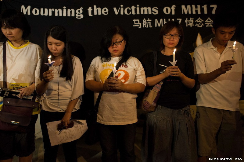 Cadavrele victimelor MH17 ar putea sa nu fie gasite toate. Ce vor sa faca olandezii cu parti din epava avionului