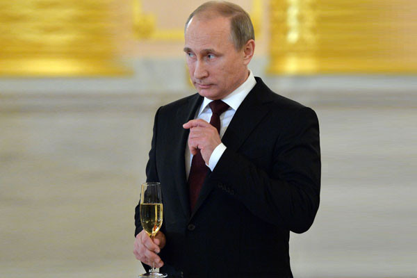 Europa, inca divizata. Cu ce-i are la mana Putin pe Merkel si Cameron si de ce Germania si Italia s-ar prabusi fara Rusia