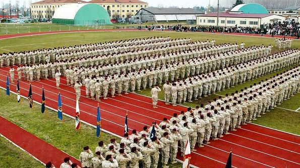 Doi militari americani, acuzati de violarea unei romance insarcinate in Italia. SUA cer repatrierea suspectilor