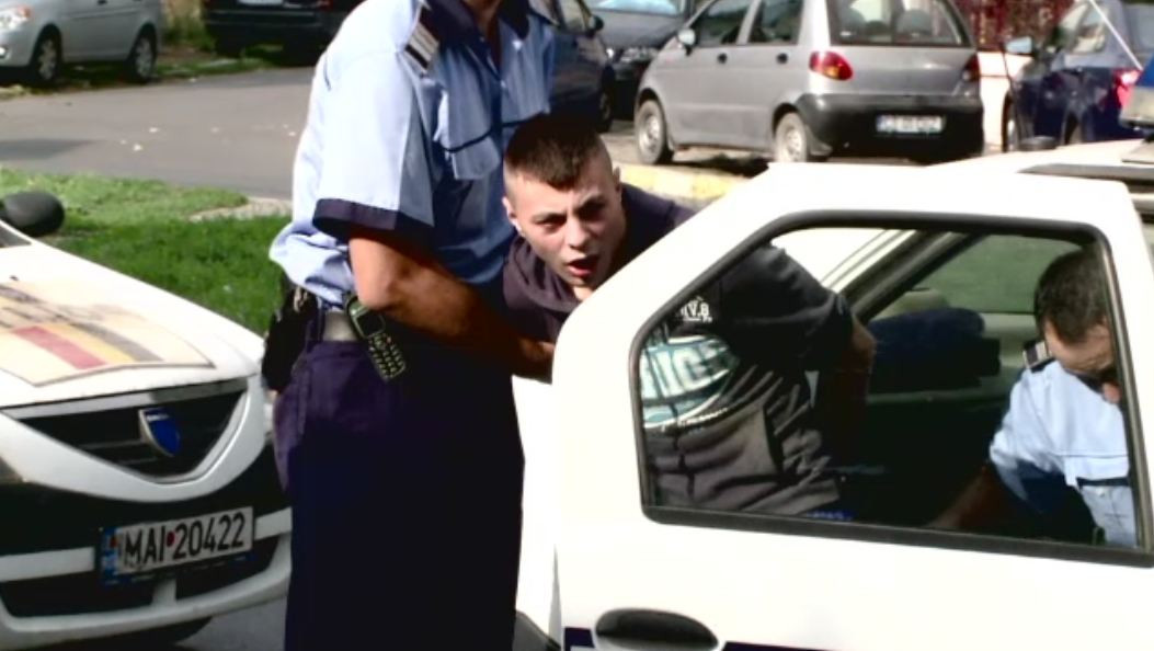 Detalii socante in cazul tanarului de 21 de ani care si-a ucis bunica pentru bani de droguri. Criminalul a fost arestat