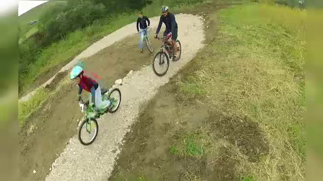 Un roman a deschis la Sibiu, cu fonduri europene, cel mai mare centru de inchirieri de biciclete din tara