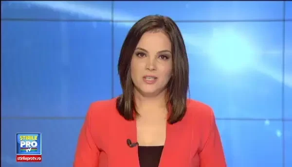 Simona Halep si Marcel Pavel, meci demonstrativ pe noua arena de tenis din Busteni. Surpriza pe care artistul i-a facut-o