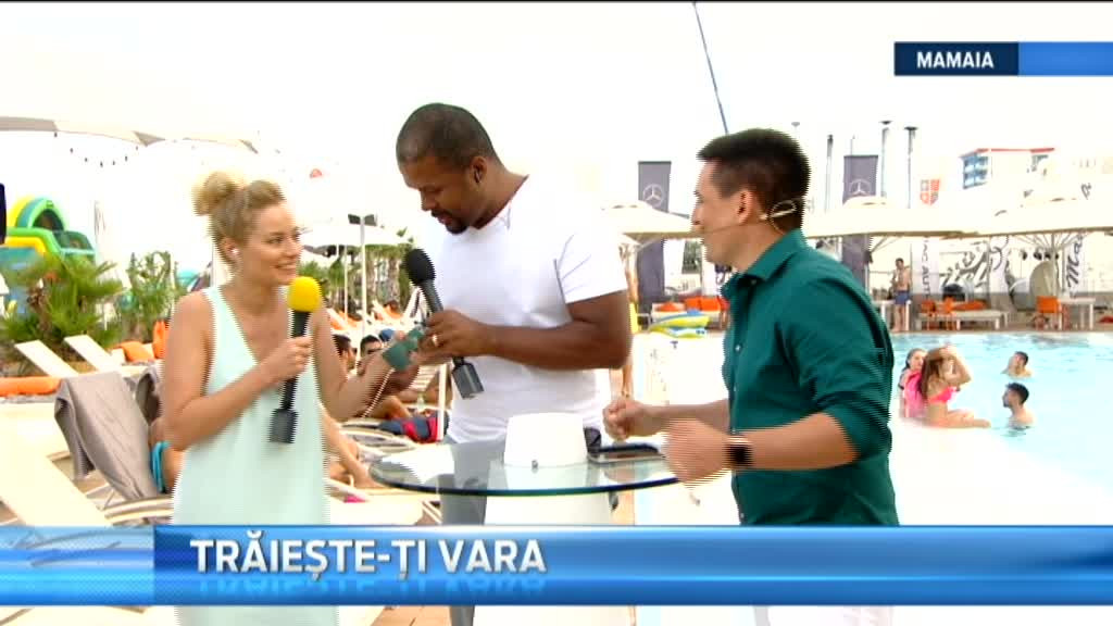 Astazi, ora 17:30, "Traieste-ti vara" la ProTV. George Buhnici i-a aruncat Laurei Cosoi telefonul in piscina