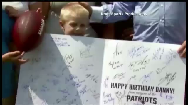 Diagnosticat cu o tumoare inoperabila, un baietel din SUA a avut parte de o surpriza imensa de ziua sa