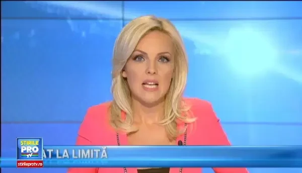 Un sofer din Statele Unite, aproape sa fie linsat dupa ce a intrat cu masina intr-o procesiune zombie