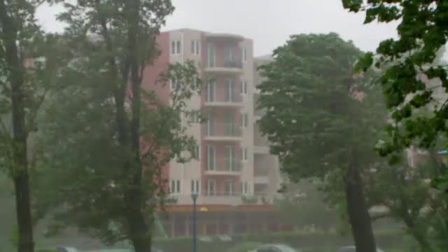 PROGNOZA pe urmatoarele 3 luni. Fenomenele extreme vor continua, iar agricultura ar putea fi serios afectata