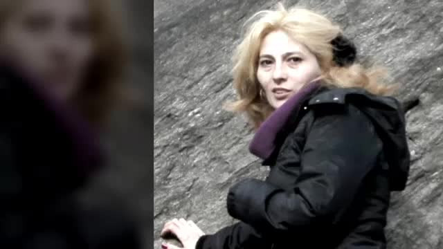 Urme adanci pe corpul tinerei ce a fost ucisa de tatal vitreg la Hunedoara. Barbatul s-a sinucis apoi cu o substanta toxica