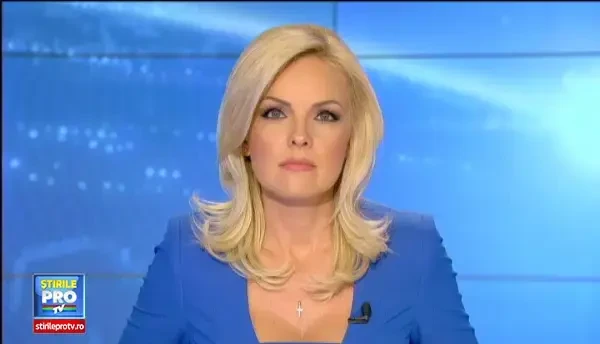 In Prahova, oamenii si-au gasit masinile ingropate in pietris si noroi. Imaginile dezastrului provocat de o viitura. VIDEO