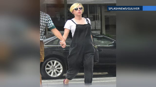 Scarlett Johansson, schimbare radicala de look. Actrita, lider de box office in SUA, s-ar putea casatori luna viitoare