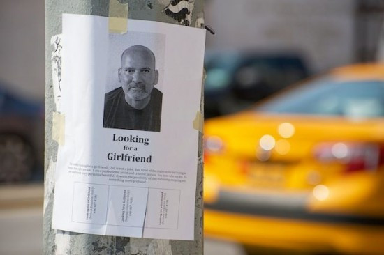 Un barbat din SUA a ales o metoda ciudata pentru a-si gasi o iubita. "Mi se pare bizar si inspaimantator"