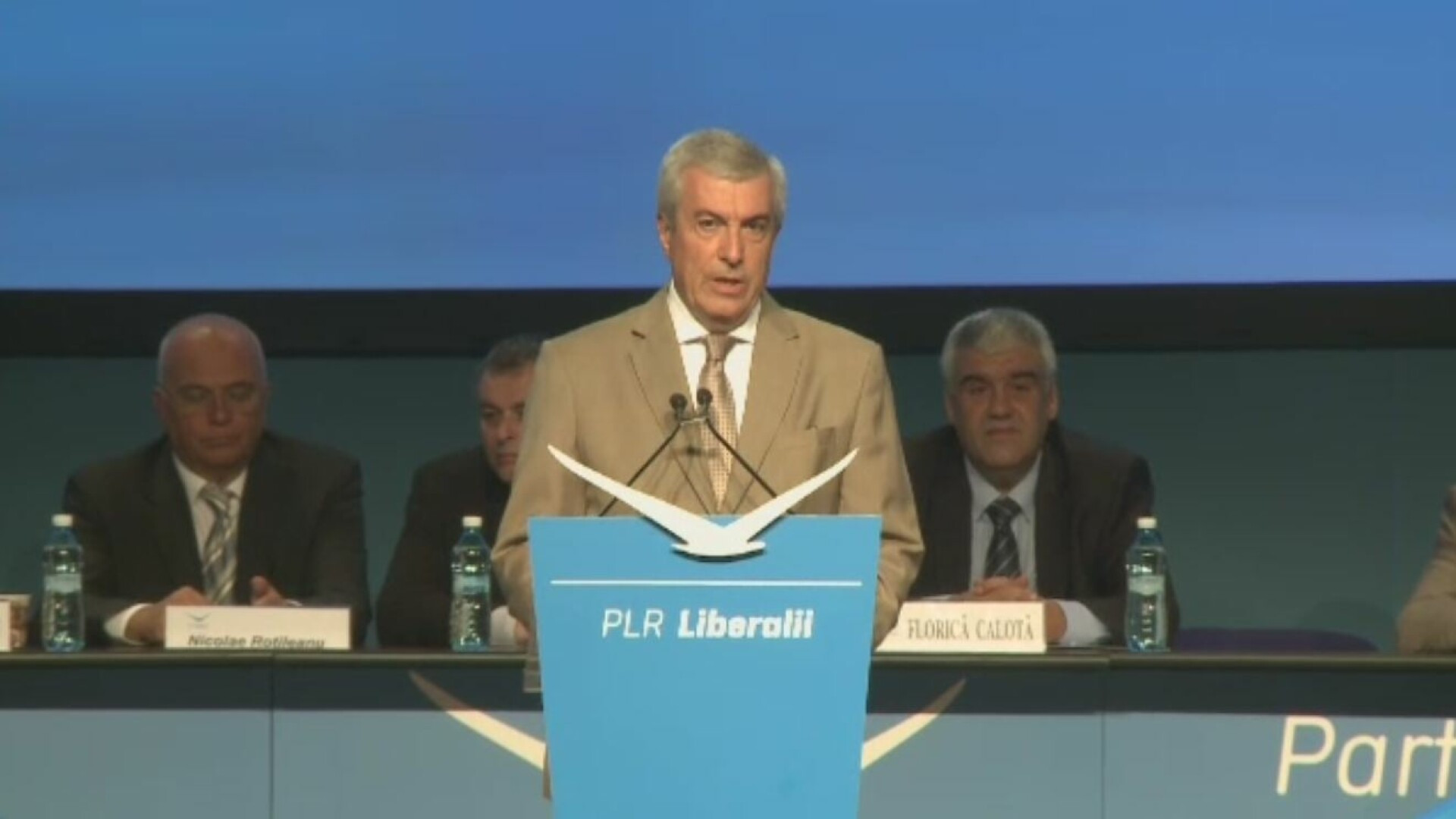 Tariceanu: Candidatura lui Melescanu ma afecteaza, trebuie sa fac un efort suplimentar