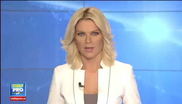 O batrana de 90 de ani a tinut la respect o echipa speciala a politiei din Texas. Femeia era inarmata cu o pusca